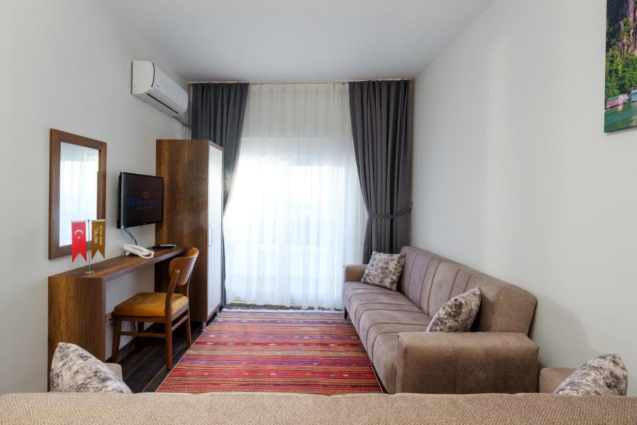 Grand Gulluk Hotel & Spa City Center Antalya Exterior photo